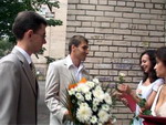 5. Церемония выкупа у дверей дома_04/09/2005-около 9:00
